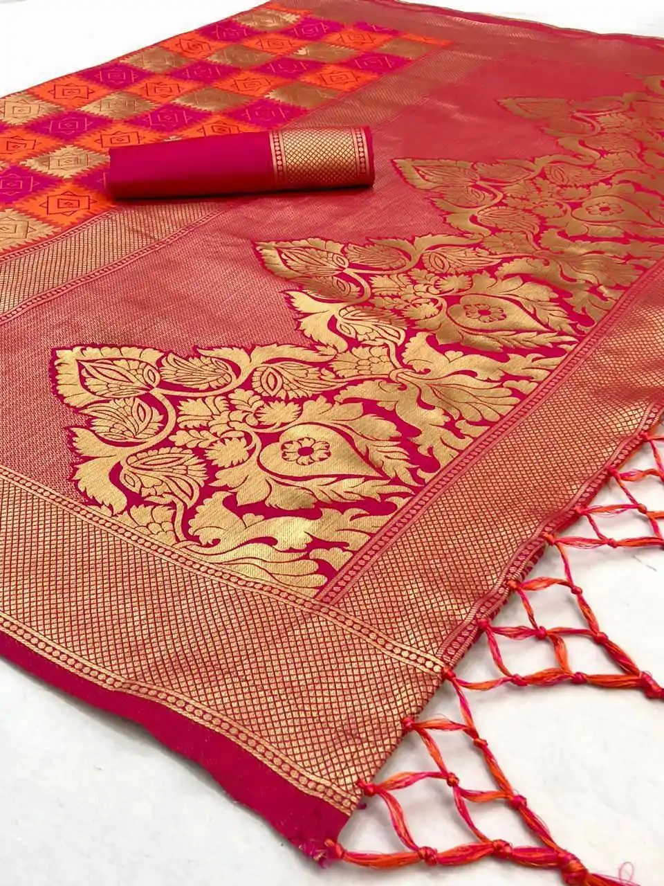 KP 1014 Red Soft Lichi Silk With Designer Work Saree . Wedding, Party, Festive, Events, Best Price ₹1499. Delivery 4-6 Working Days. Shop now. | Sarees, Bollywood Sarees, Creative Sarees, Designer Sarees, Embroidered Sarees, Ethnic Saree, Modern Digital sarees, Party Wear Sarees