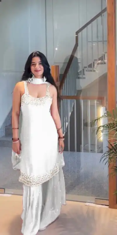 White Faux Georgette With Lace Work Salwar Suit