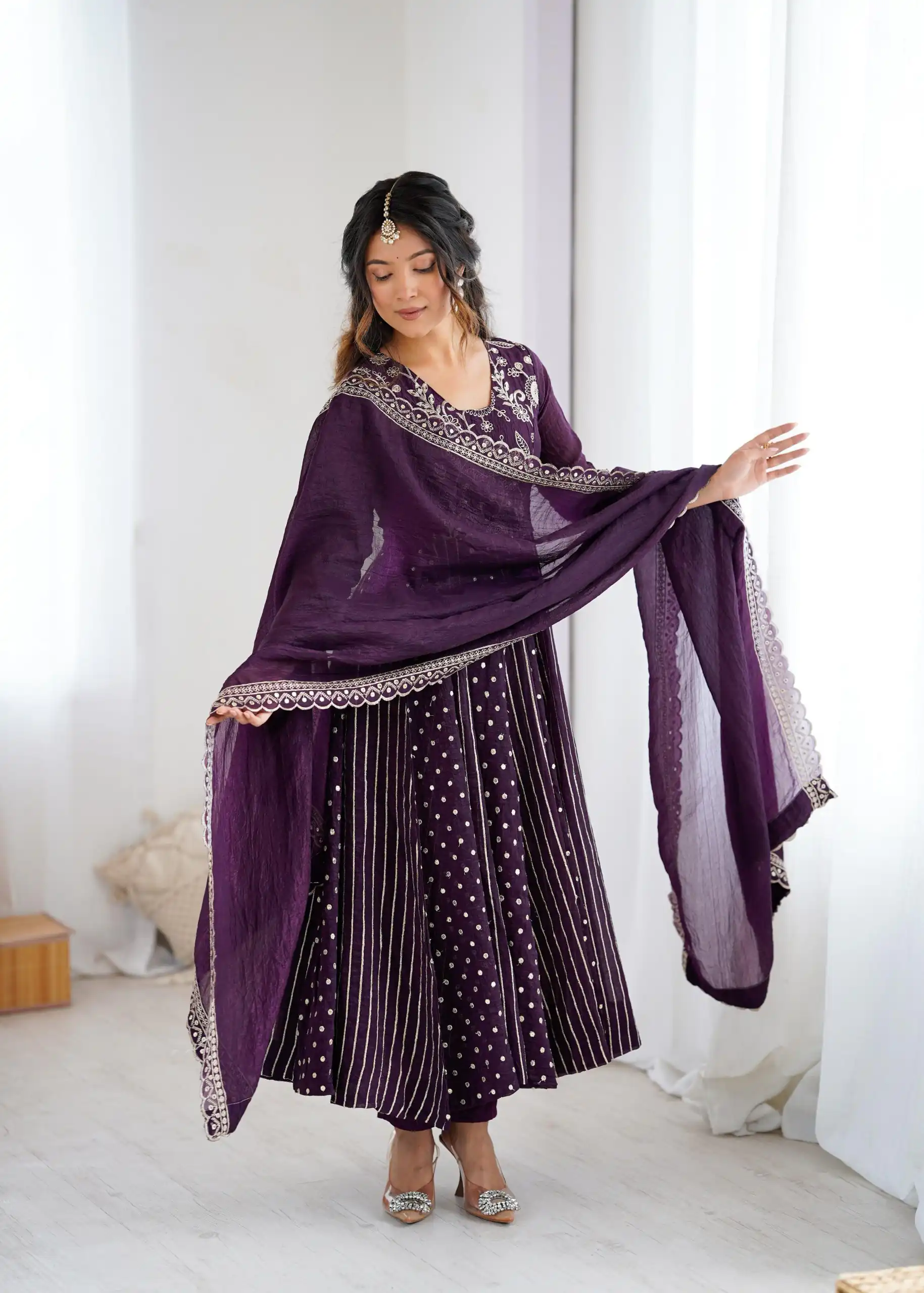SRK 5293 Wine With Crunchy Silk With Fully Flair with Lace Work & Embroidery Work Anarkali Gown . Introductory Price ₹2149. Delivery 4-6 Worki | Gowns, Bollywood Gowns, Creative Gowns, Designer Gowns, Embroidered Gowns, Party Wear Gowns