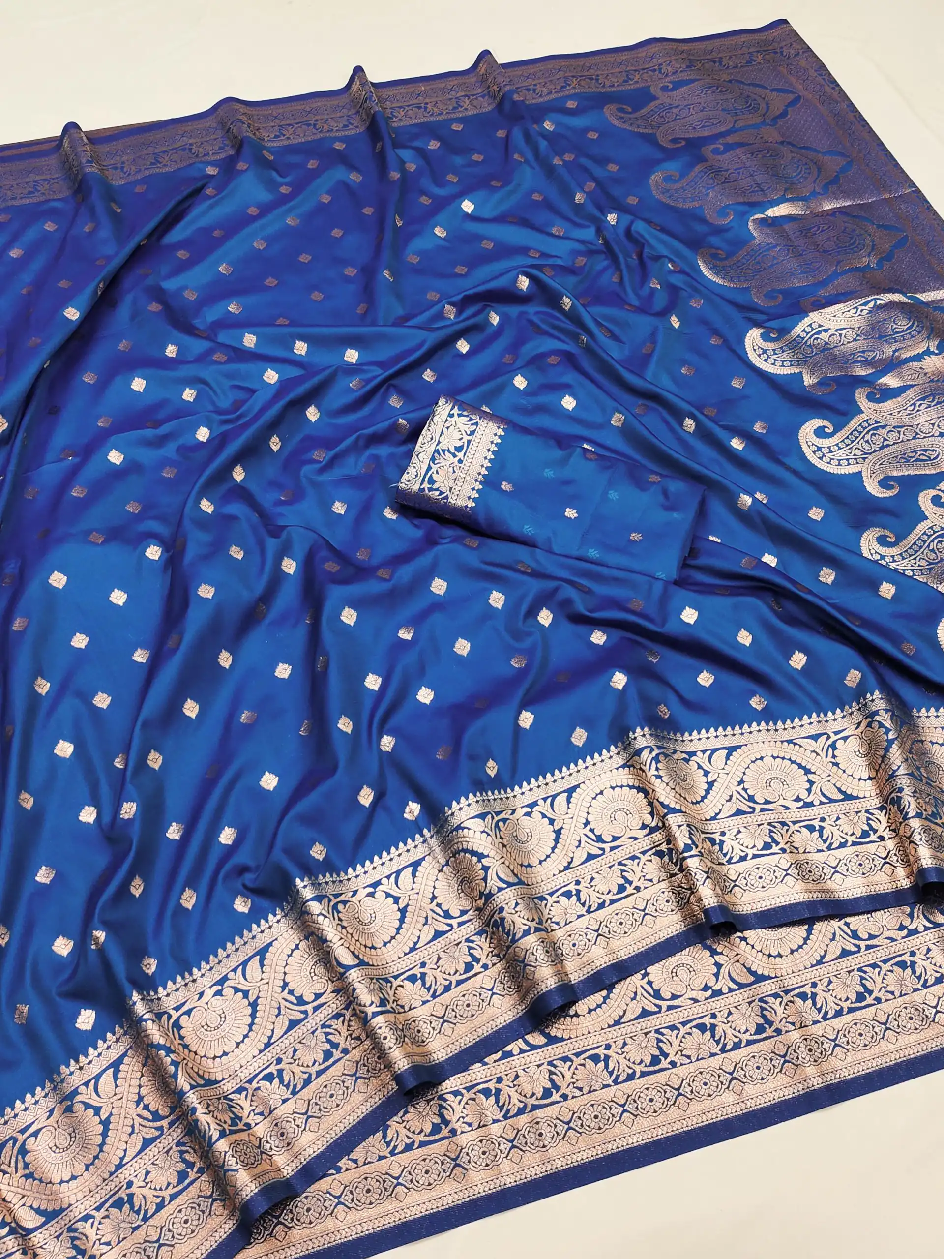 MB 1132 Blue Banarasi silk Saree Perfect for Wedding, Party, Traditional Day, Lohri, Durga Puja – . Festive Deal ₹1849. Delivery 4-6 Working Days. | Sarees, Bollywood Sarees, Creative Sarees, Designer Sarees, Embroidered Sarees, Ethnic Saree, Modern Digital sarees, Party Wear Sarees