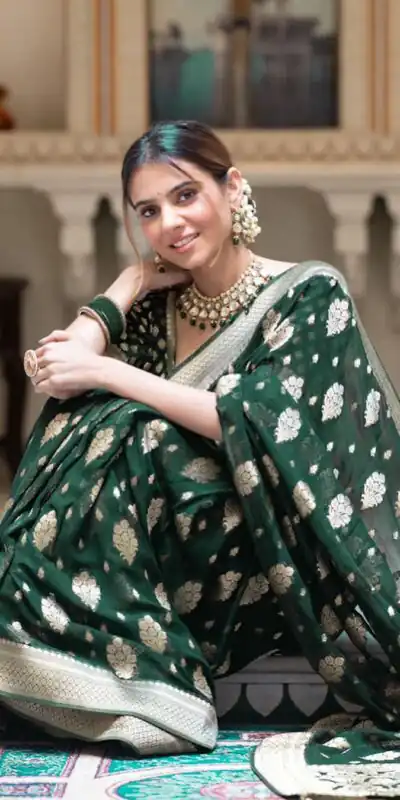 KPR 190 Green Soft Lichi Silk Jacquard Work Saree with Designer Work Wedding, Party, Festive, Events, Deal ₹1399. Delivery 4-6 Working Days. Shop now. | Sarees, Bollywood Sarees, Creative Sarees, Designer Sarees, Embroidered Sarees, Ethnic Saree, Modern Digital sarees, Party Wear Sarees