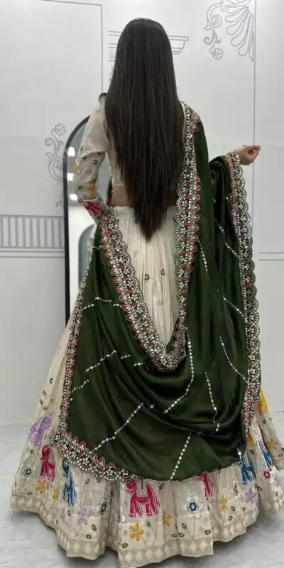 PC 503 Green in Pure Tissue Silk Cut Work & Lace Work Lehenga Choli . Now at just ₹2349. Delivery 4-6 Working Days. Shop now. | Lehenga, Bollywood Lehenga, Creative Lehenga, Designer Lehenga, Embroidered Lehenga, Party Wear Lehenga