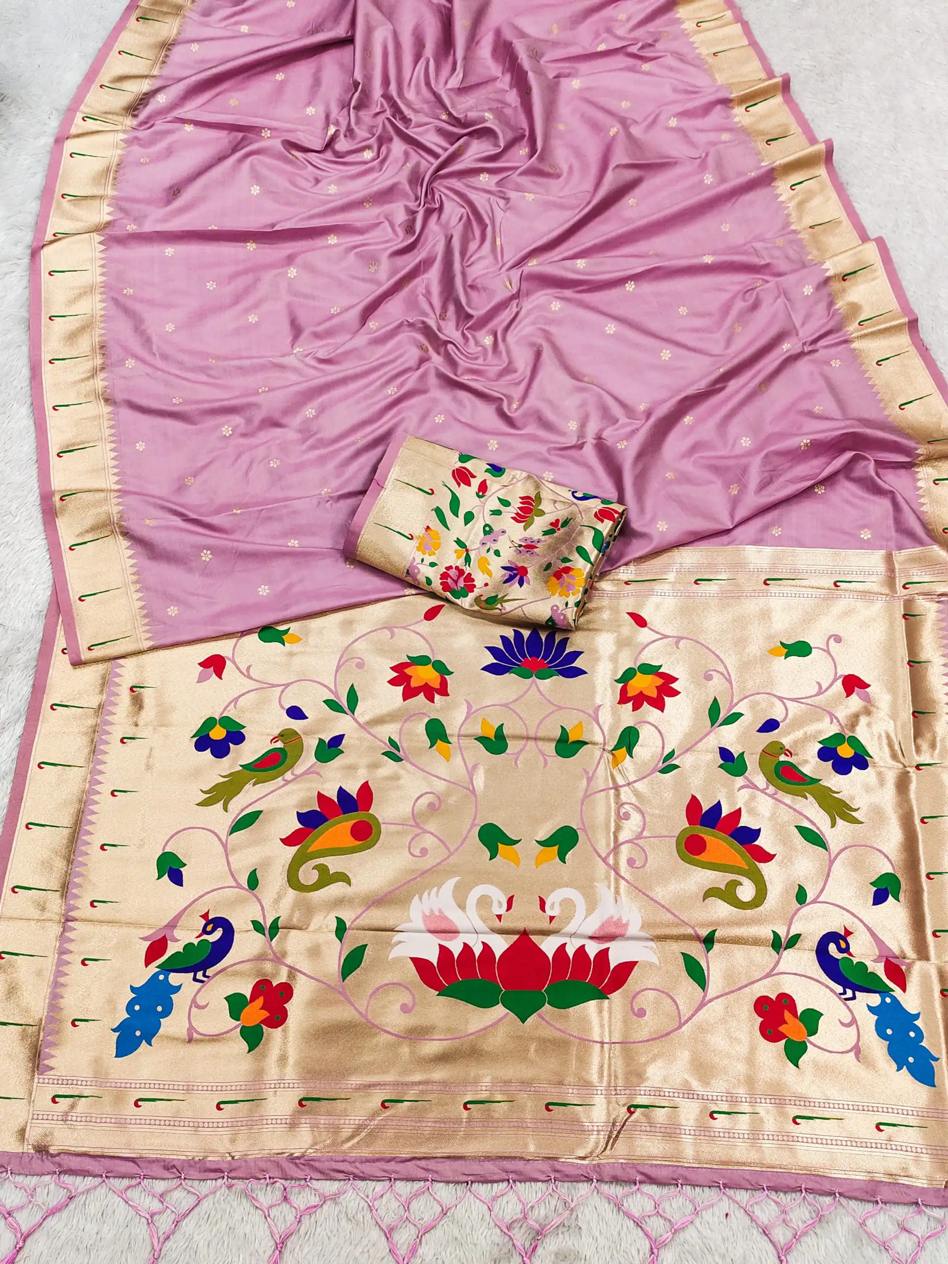 MB 149 Lavender Silk Saree with Zari Work & Lace Work. Wedding, Party, Festive, Events, Grab it for ₹2549. Delivery 4-6 Working Days. Shop now. | Sarees, Bollywood Sarees, Creative Sarees, Designer Sarees, Embroidered Sarees, Ethnic Saree, Modern Digital sarees, Party Wear Sarees