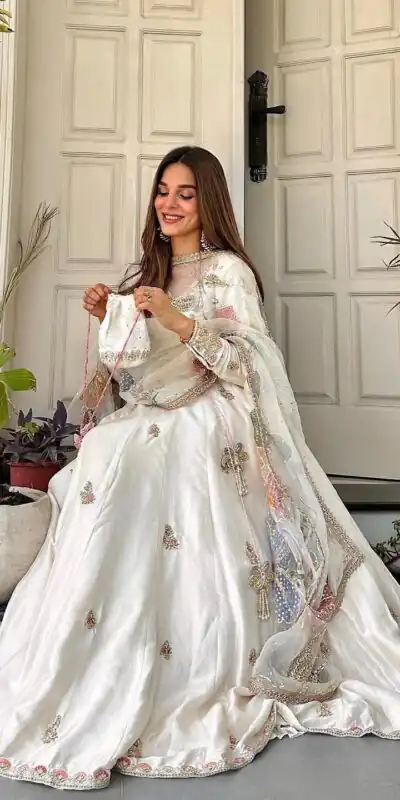 LG 2018 Off White Chinon Gown Perfect for Wedding, Party, Makar Sankranti, Anniversary, Ethnic Day – . Grab it for ₹2399. Delivery 4-6 Working Day | Gowns, Bollywood Gowns, Creative Gowns, Designer Gowns, Embroidered Gowns, Party Wear Gowns