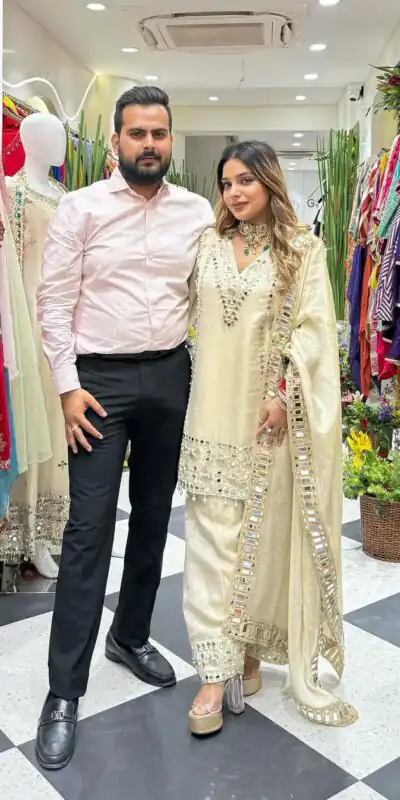 Off White Georgette Embroidery Mirror Work Salwar Suit