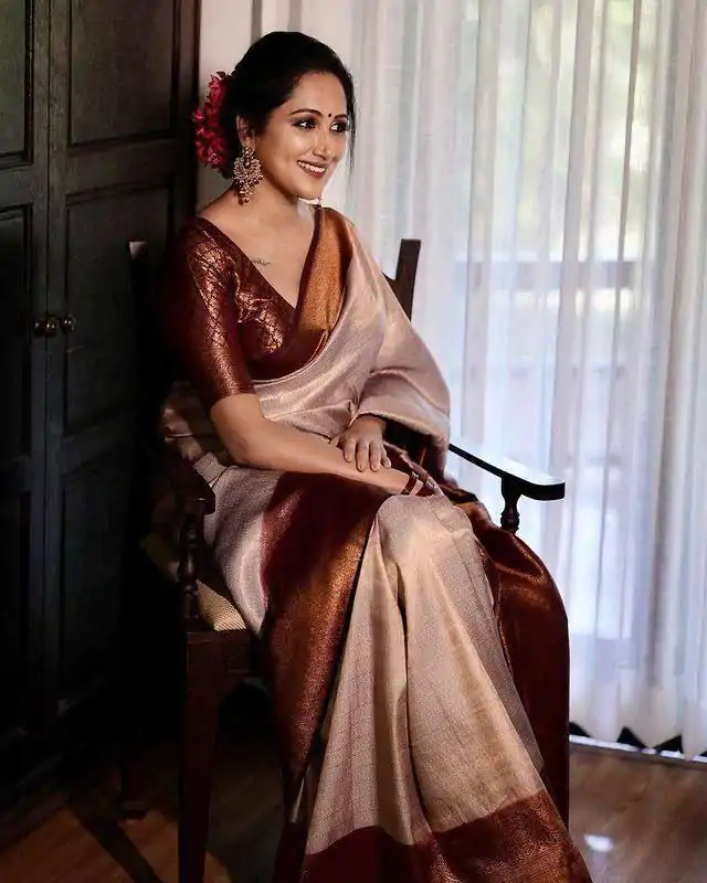 KPR 143 Off White Color Soft Lichi Silk with Designer Work Saree . Special Price ₹1449. Delivery 4-6 Working Days. Shop now. | Sarees, Bollywood Sarees, Creative Sarees, Designer Sarees, Embroidered Sarees, Ethnic Saree, Modern Digital sarees, Party Wear Sarees