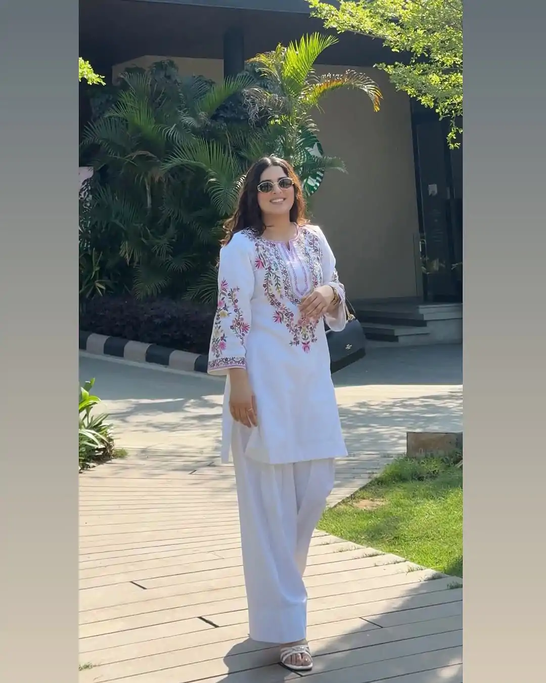 SRK 5272 White Natural Crep Silk with Embroidery Work Salwar Suit . Affordable Price ₹1799. Delivery 4-6 Working Days. Shop now. | Jump Suits, Salwar suit, Designer Suits, Casual Suits, Creative suits, Palazzo Suits, Party Wear Suits, Patiala Suits, Straight Suits