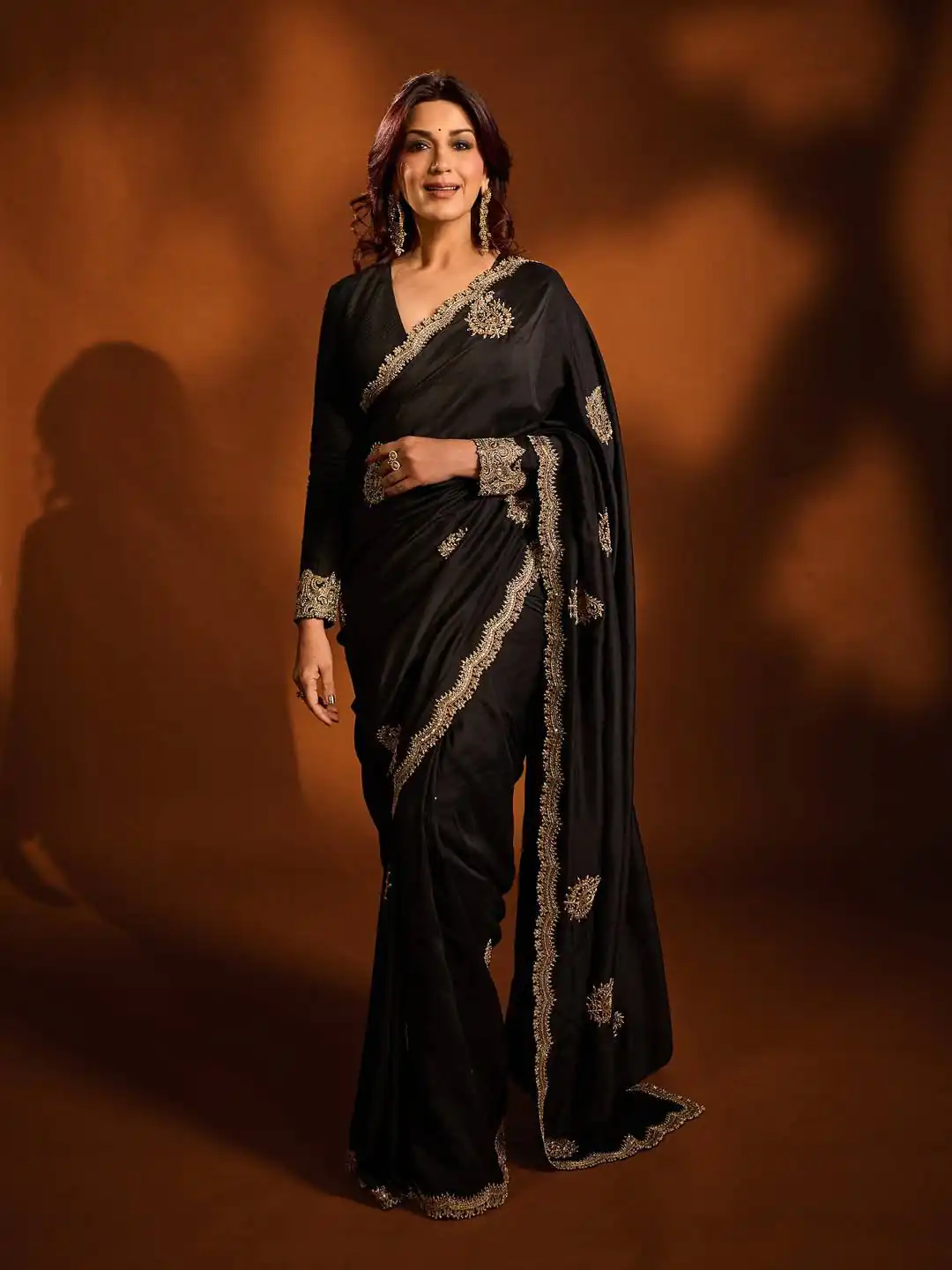 BT 1304 Black Rangoli Crush Silk Saree with Sequins Work & Embroidery Work. Now at just ₹1999. Delivery 4-6 Working Days. Shop now. | Sarees, Bollywood Sarees, Creative Sarees, Designer Sarees, Embroidered Sarees, Ethnic Saree, Modern Digital sarees, Party Wear Sarees