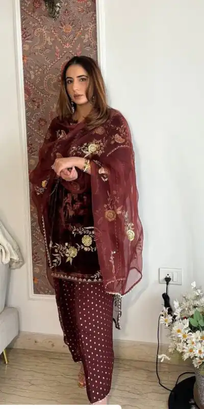 BE 408 Brown Soft Organza Salwar Suit with Lace Work & Embroidery Work. Special Price ₹2049. Delivery 4-6 Working Days. Shop now. | Lehenga, Bollywood Lehenga, Creative Lehenga, Designer Lehenga, Embroidered Lehenga, Party Wear Lehenga