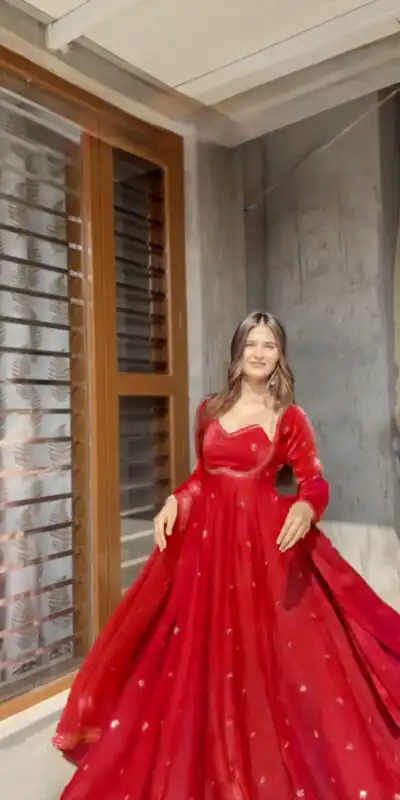 RTC 5937 Red Fendy silk Gown with Lace Work. Wedding, Party, Festive, Events Get it for ₹2149. Delivery 4-6 Working Days. Shop now. | Gowns, Bollywood Gowns, Creative Gowns, Designer Gowns, Embroidered Gowns, Party Wear Gowns