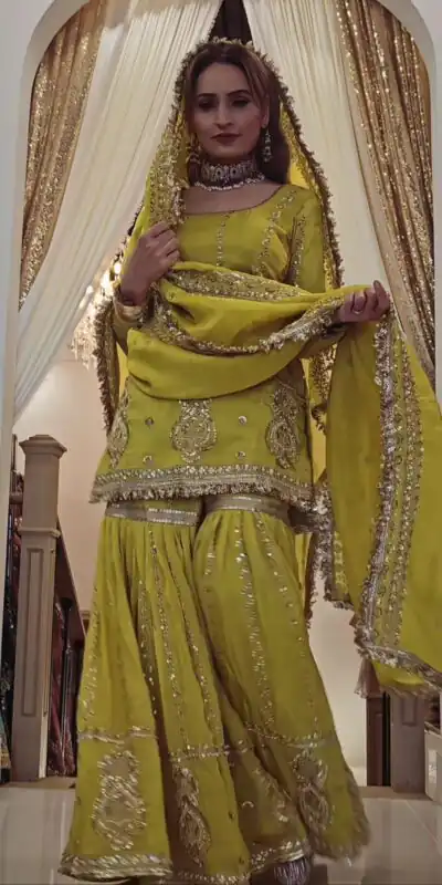 Mastered Chinon Silk Embroidery Lace Work Salwar Suit