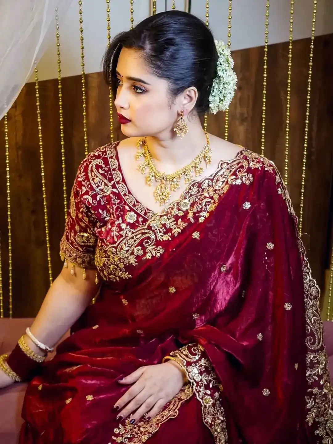 Maroon Fandy Satin Silk With Sequins Work Saree - Image 2