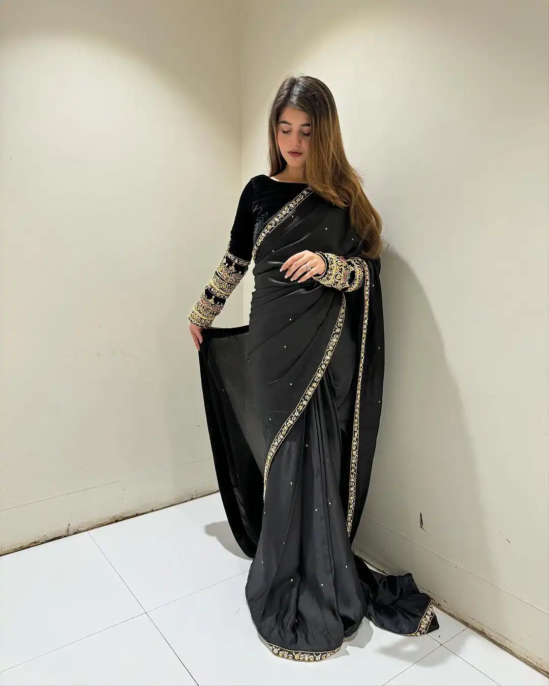 ST 403 Black in 9000 Velvet Embroidery Work & Lace Work Saree . Introductory Price ₹1999. Delivery 4-6 Working Days. Shop now. | Sarees, Bollywood Sarees, Creative Sarees, Designer Sarees, Embroidered Sarees, Ethnic Saree, Modern Digital sarees, Party Wear Sarees