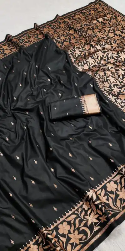 MB 197 Black Color Banarasi Silk Saree with Zari Work & Lace Work. Exclusive Offer ₹1899. Delivery 4-6 Working Days. Shop now. | Sarees, Bollywood Sarees, Creative Sarees, Designer Sarees, Embroidered Sarees, Ethnic Saree, Modern Digital sarees, Party Wear Sarees