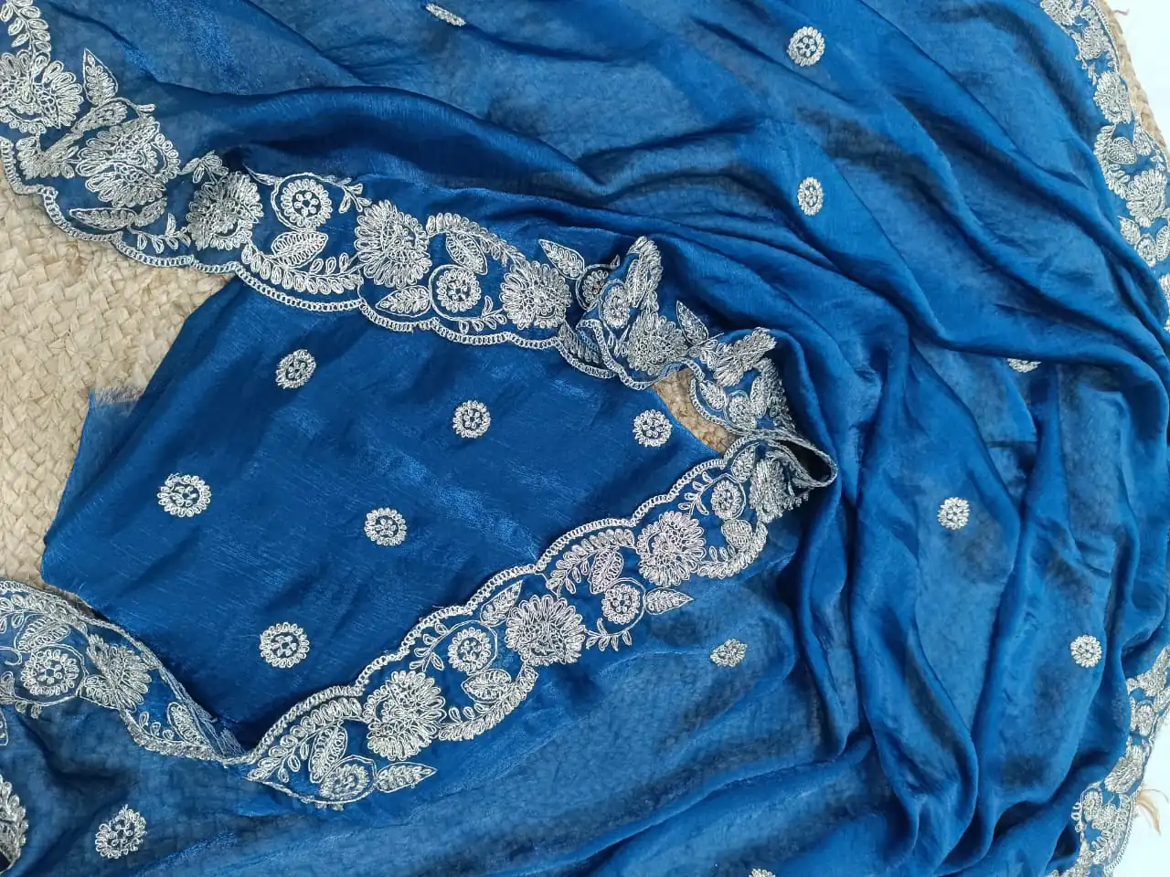 JR 655 Blue Space Silk Saree Perfect for Wedding, Party, Pooja, Makar Sankranti, Temple Visit – . Affordable Price ₹1999. Delivery 4-6 Working Days | Sarees, Bollywood Sarees, Creative Sarees, Designer Sarees, Embroidered Sarees, Ethnic Saree, Modern Digital sarees, Party Wear Sarees