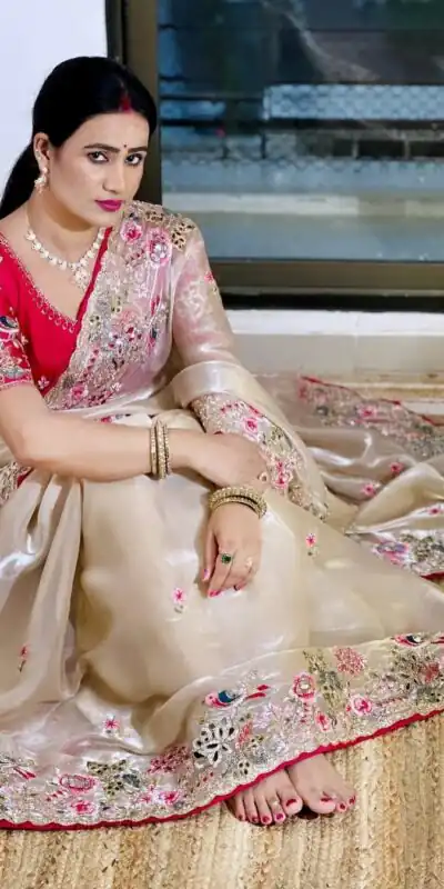 SC 1008 Cream Organza Silk Saree Perfect for Wedding, Party, Eid, Makar Sankranti, Anniversary –. Affordable Price ₹2399. Delivery 4-6 Working Days. | Sarees, Bollywood Sarees, Creative Sarees, Designer Sarees, Embroidered Sarees, Ethnic Saree, Modern Digital sarees, Party Wear Sarees