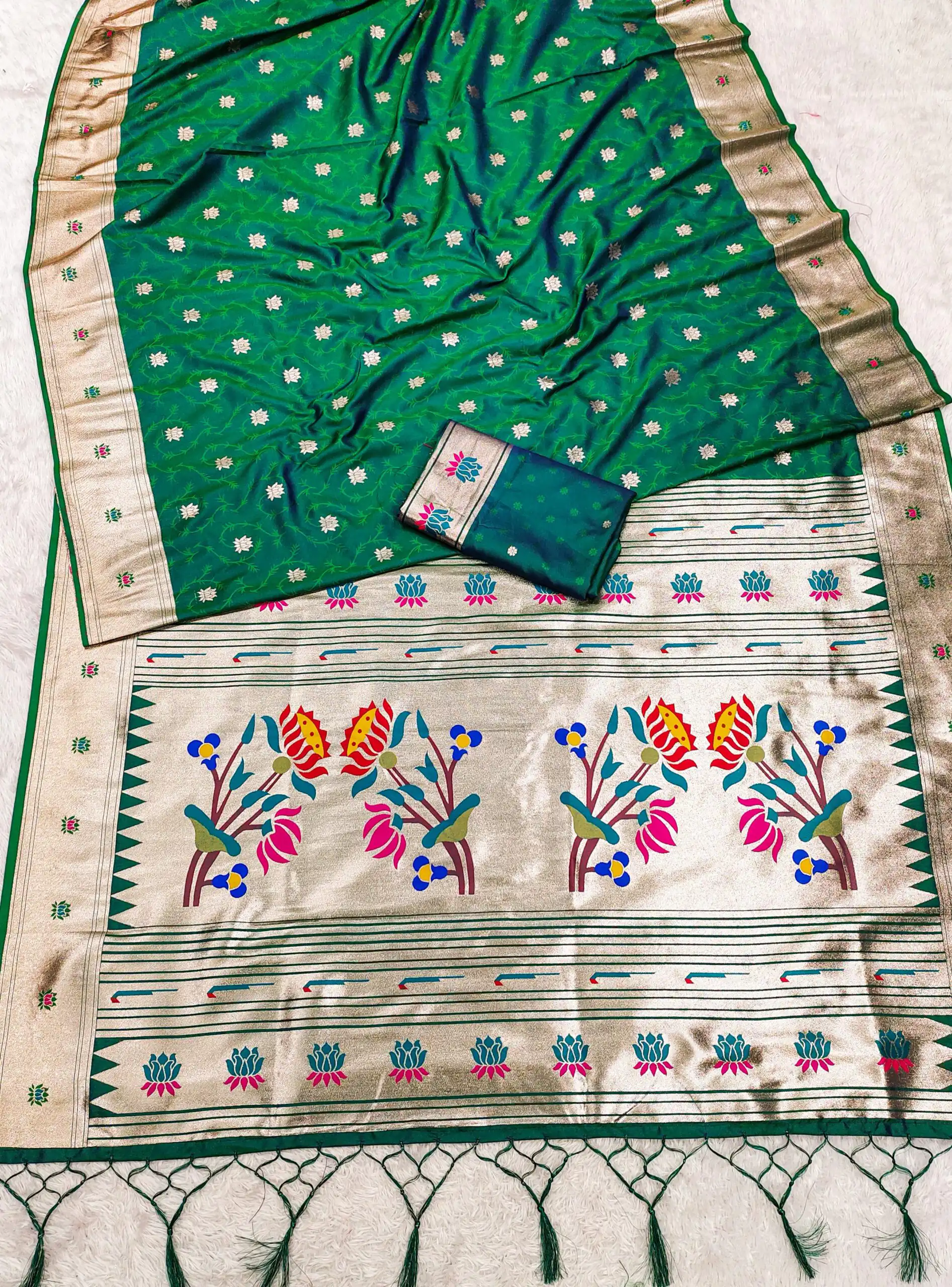 MB 2 Green Paithani Silk Saree with Lace Work & Zari Work. Introductory Price ₹2049. Delivery 4-6 Working Days. Shop now. | Sarees, Bollywood Sarees, Creative Sarees, Designer Sarees, Embroidered Sarees, Ethnic Saree, Modern Digital sarees, Party Wear Sarees