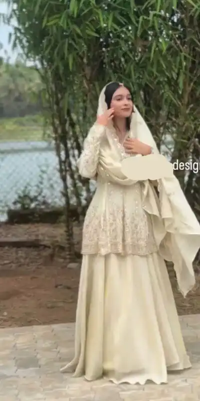 VLM 309 Off White Chinon Silk Salwar Suit with Embroidery Work & Lace Work. Get it for ₹2399. Delivery 4-6 Working Days. Shop now. | Jump Suits, Tops & Bottoms, Track Suits, Trendy Wear, Salwar suit, Designer Suits, Casual Suits, Creative suits, Palazzo Suits, Party Wear Suits, Patiala Suits, Straight Suits