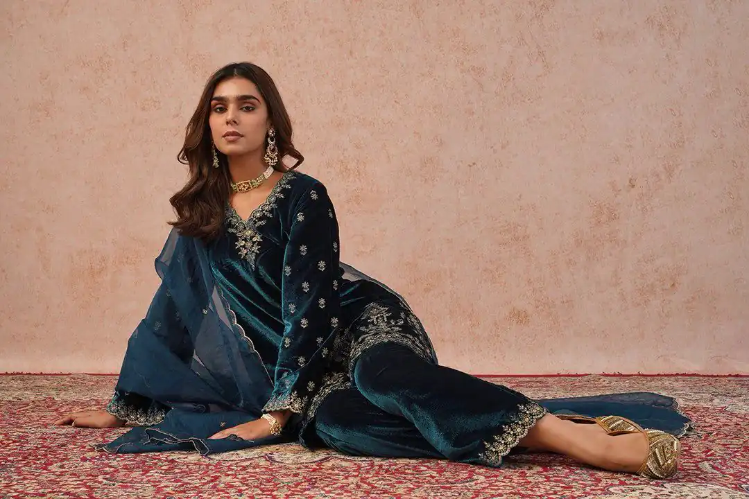 KD 1547 Peacock Blue Viscose Velvet Salwar Suit with Designer Work. Special Price ₹2099. Delivery 4-6 Working Days. Shop now. | Jump Suits, Tops & Bottoms, Track Suits, Trendy Wear, Salwar suit, Designer Suits, Casual Suits, Creative suits, Palazzo Suits, Party Wear Suits, Patiala Suits, Straight Suits