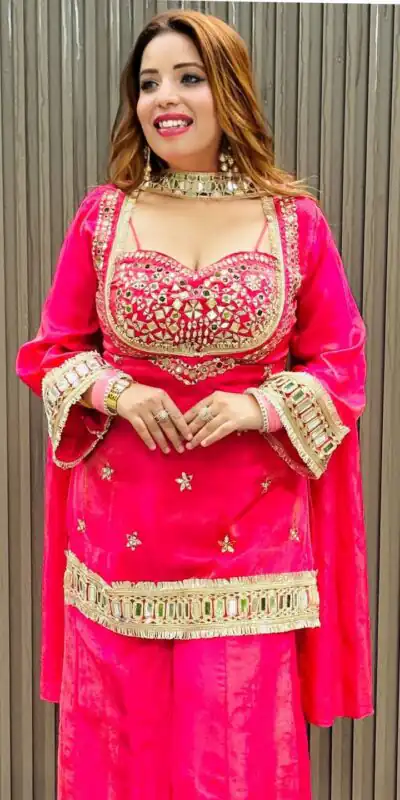 LG 2015 Pink Cosmos Salwar Suit Perfect for Wedding, Party, Karwa Chauth, Eid, Holi – . Exclusive Offer ₹2099. Delivery 4-6 Working Days. Shop now. | Jump Suits, Salwar suit, Designer Suits, Casual Suits, Creative suits, Palazzo Suits, Party Wear Suits, Patiala Suits, Straight Suits