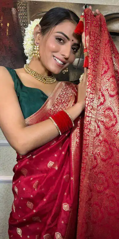 KPR 210 Red Soft Lichi Silk Saree with Lace Work & Lace Border. Special Price ₹1399. Delivery 4-6 Working Days. Shop now. | Sarees, Bollywood Sarees, Creative Sarees, Designer Sarees, Embroidered Sarees, Ethnic Saree, Modern Digital sarees, Party Wear Sarees