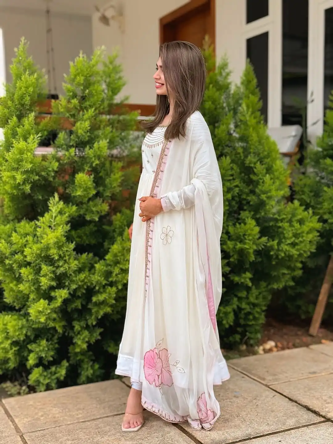 ZF 426 White Georgette Gown Perfect for Wedding, Party, Eid, Festival Celebrations, Haldi – . Introductory Price ₹1849. Delivery 4-6 Working Days. | Gowns, Bollywood Gowns, Creative Gowns, Designer Gowns, Embroidered Gowns, Party Wear Gowns