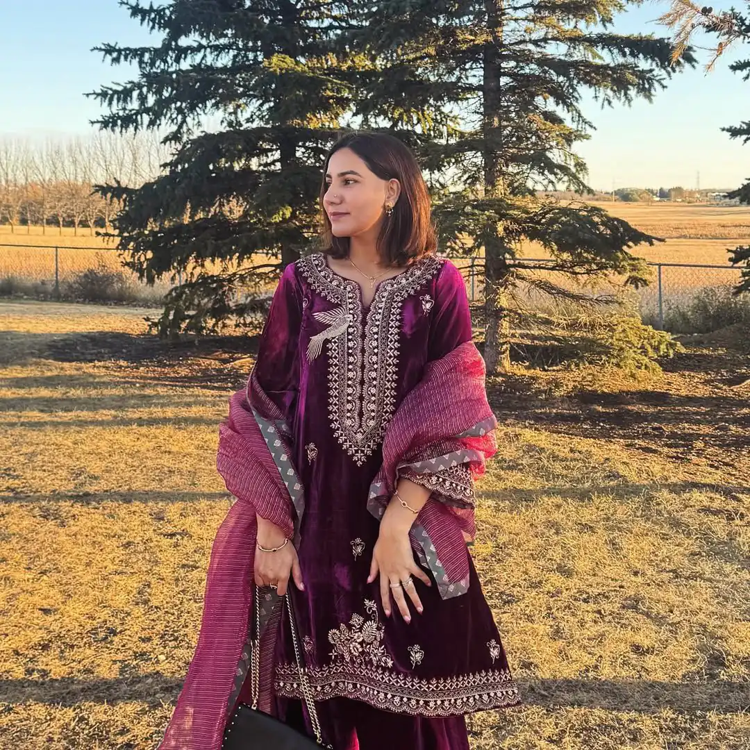 BE 421 Wine Twill Net Salwar Suit with Embroidery Work & Lace Work. Best Price ₹1899. Delivery 4-6 Working Days. Shop now. | Jump Suits, Tops & Bottoms, Track Suits, Trendy Wear, Salwar suit, Designer Suits, Casual Suits, Creative suits, Palazzo Suits, Party Wear Suits, Patiala Suits, Straight Suits