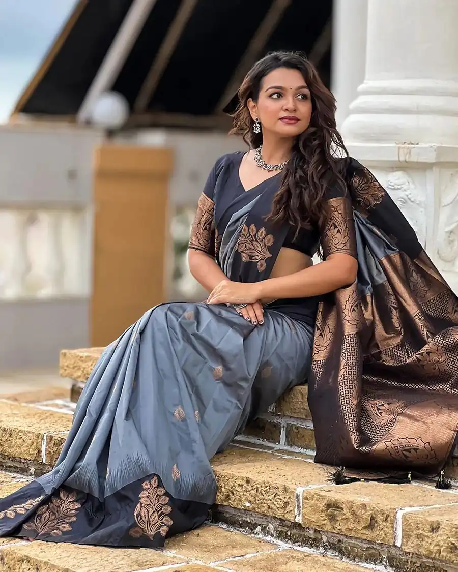 Grey Lichi Silk Jacquard Saree