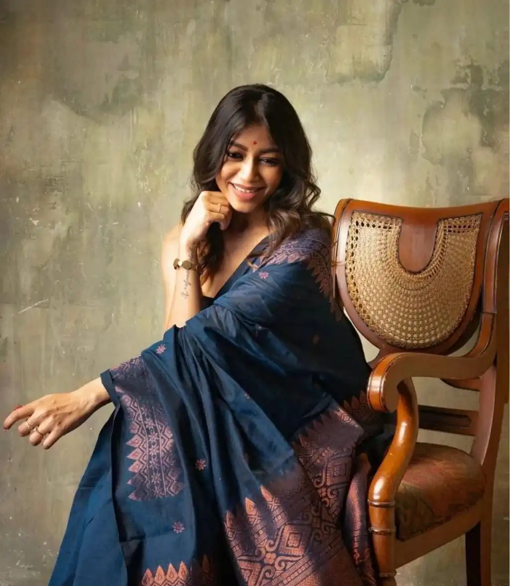 Blue Soft Lichi Silk Border Lace Saree - Image 3
