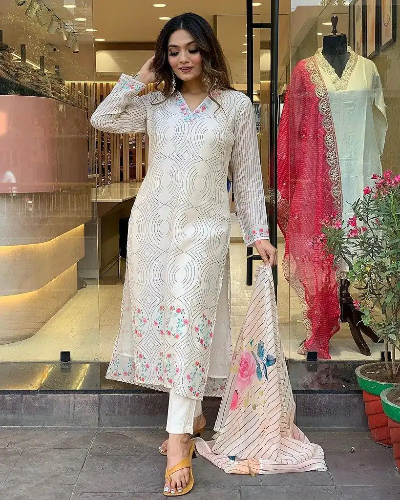White Maslin Digital Printed Salwar Suit - Image 3
