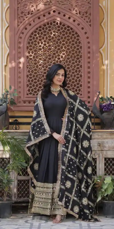 KA 1139 Black Star Georgette Gown Perfect for Wedding, Party, Onam, Mehendi, Traditional Day – . Affordable Price ₹3149. Delivery 4-6 Working Days. | Gowns, Bollywood Gowns, Creative Gowns, Designer Gowns, Embroidered Gowns, Party Wear Gowns