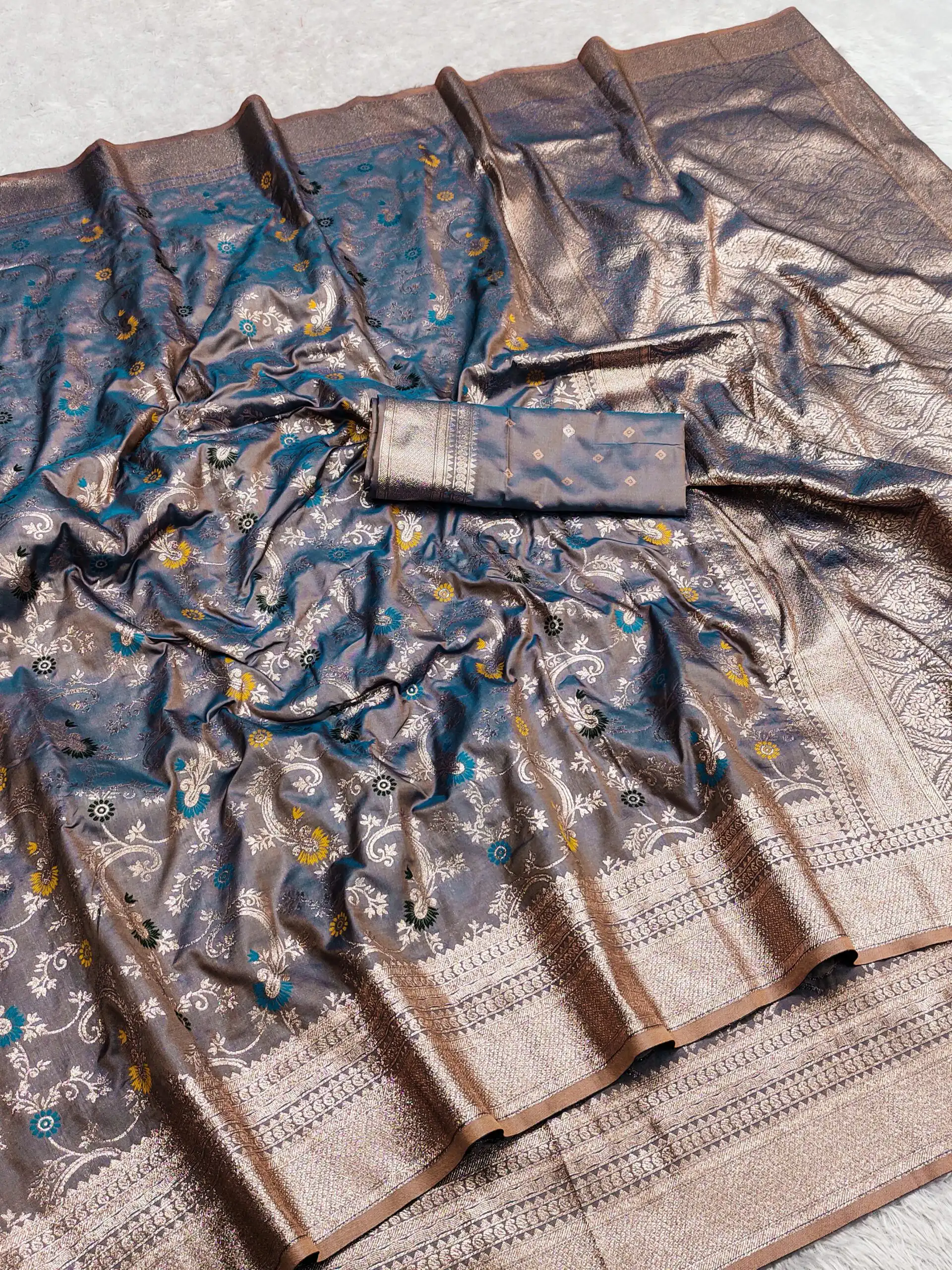 MB 548 Grey Banarasi silk Saree with Zari Work & Lace Work. Wedding, Party, Festive, Now at just ₹1949. Delivery 4-6 Working Days. Shop now. | Sarees, Bollywood Sarees, Creative Sarees, Designer Sarees, Embroidered Sarees, Ethnic Saree, Modern Digital sarees, Party Wear Sarees