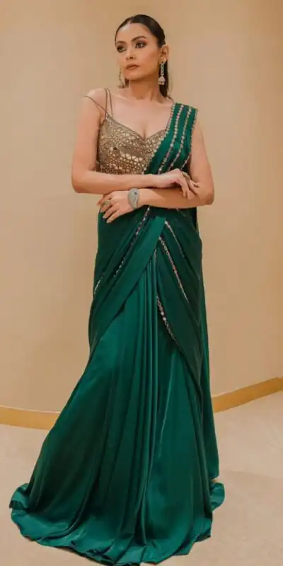 BD 1823 Peacock Green Faux Georgette Saree Perfect for Wedding, Party, Family Gatherings, Onam, Bridal Wear – . Best Price ₹2149. Delivery 4-6 Working Days. | Sarees, Bollywood Sarees, Creative Sarees, Designer Sarees, Embroidered Sarees, Ethnic Saree, Modern Digital sarees, Party Wear Sarees