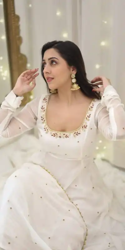 SRK 5271 White Faux Georgette Salwar Suit Perfect for Wedding, Party, Lohri, Temple Visit, Durga Puja – . Grab it for ₹1749. Delivery 4-6 Working Days | Jump Suits, Salwar suit, Designer Suits, Casual Suits, Creative suits, Palazzo Suits, Party Wear Suits, Patiala Suits, Straight Suits