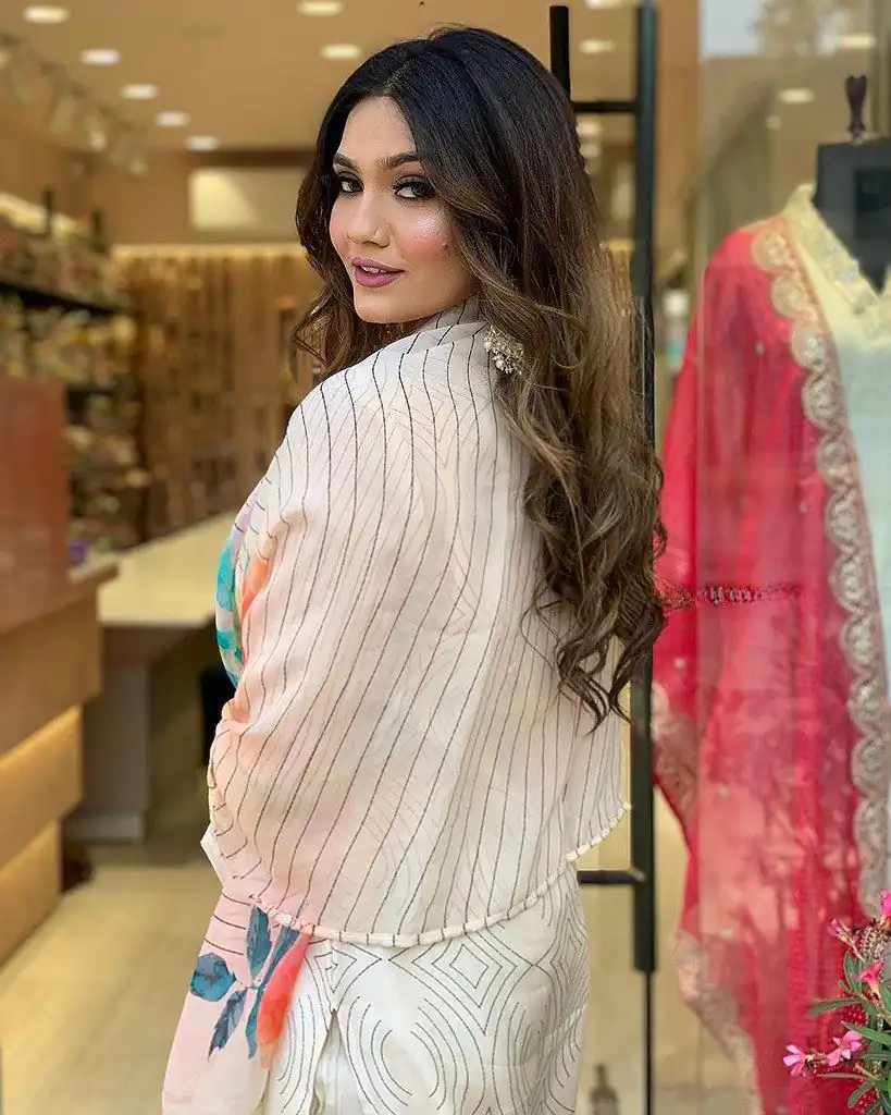 DC G21 White in Maslin Digital Print Salwar Suit . Wedding, Party, Festive, Events, Introductory Price ₹1699. Delivery 4-6 Working Days. Shop now. | Jump Suits, Salwar suit, Designer Suits, Casual Suits, Creative suits, Palazzo Suits, Party Wear Suits, Patiala Suits, Straight Suits