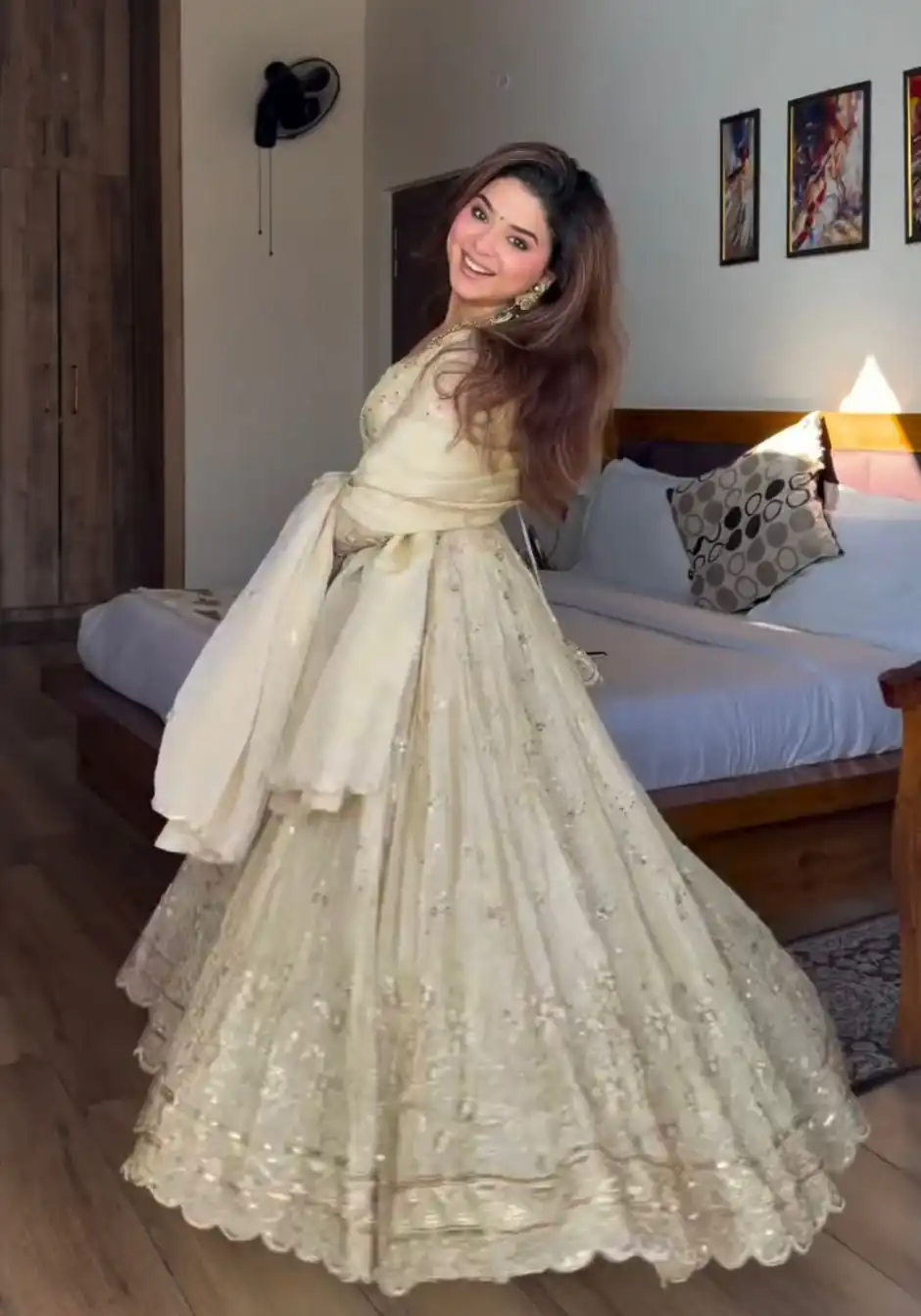 Alluring Cream Crunchy Silk Embroidery Work Anarkali Suit - Image 6