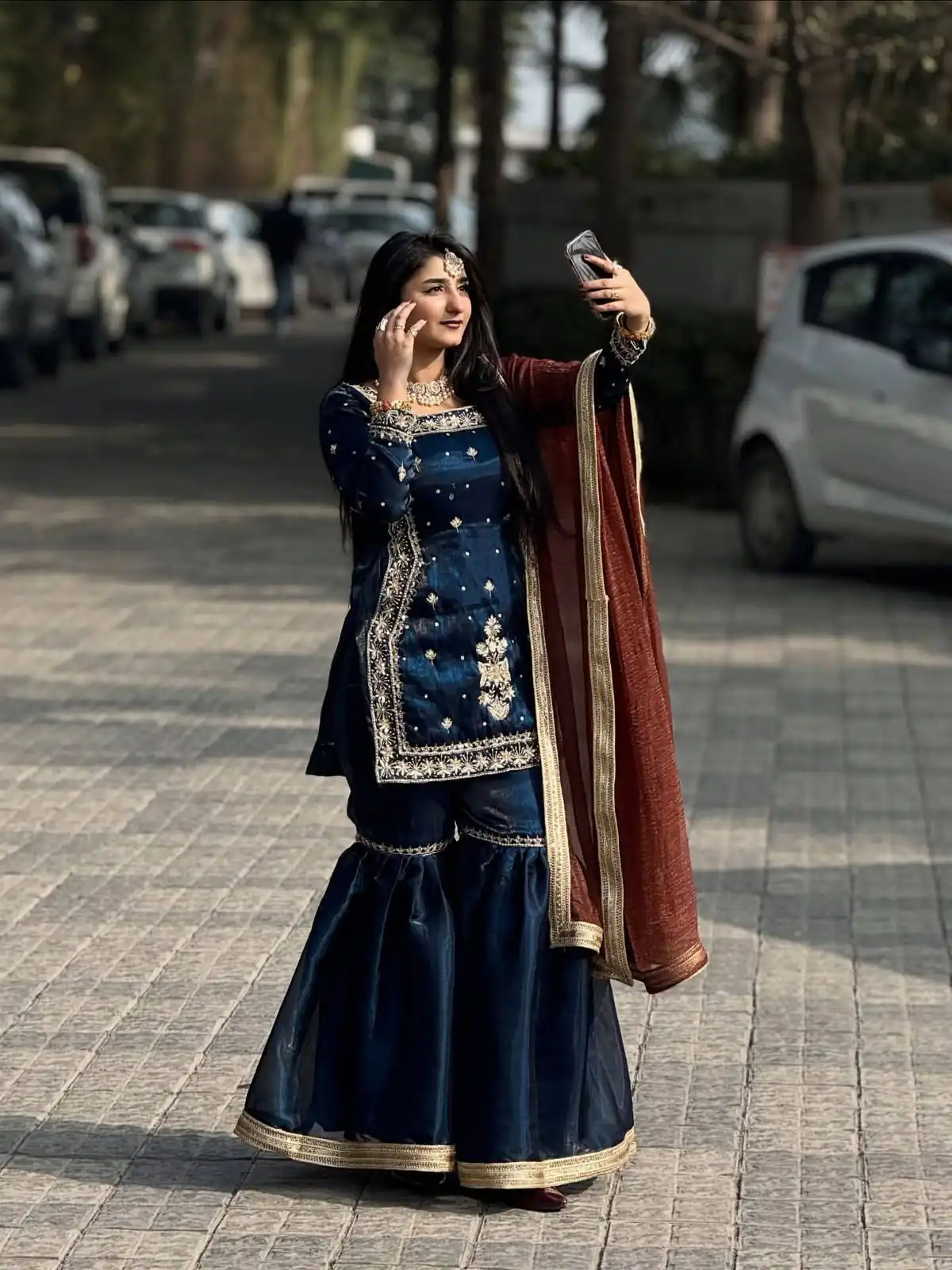 Graceful Blue Zimmy Silk Embroider Work Salwar Suit - Image 3