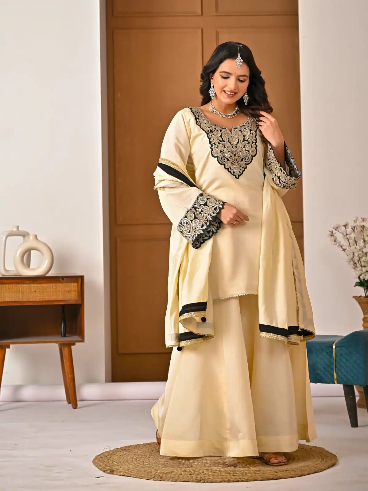 Shiny Cream Roman Silk Diamond Work Salwar Suit - Image 7