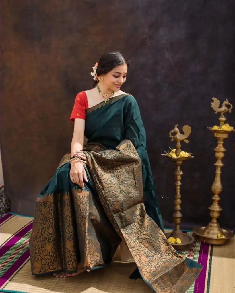 Green Soft Lichi Silk Jacquard Border Saree - Image 2