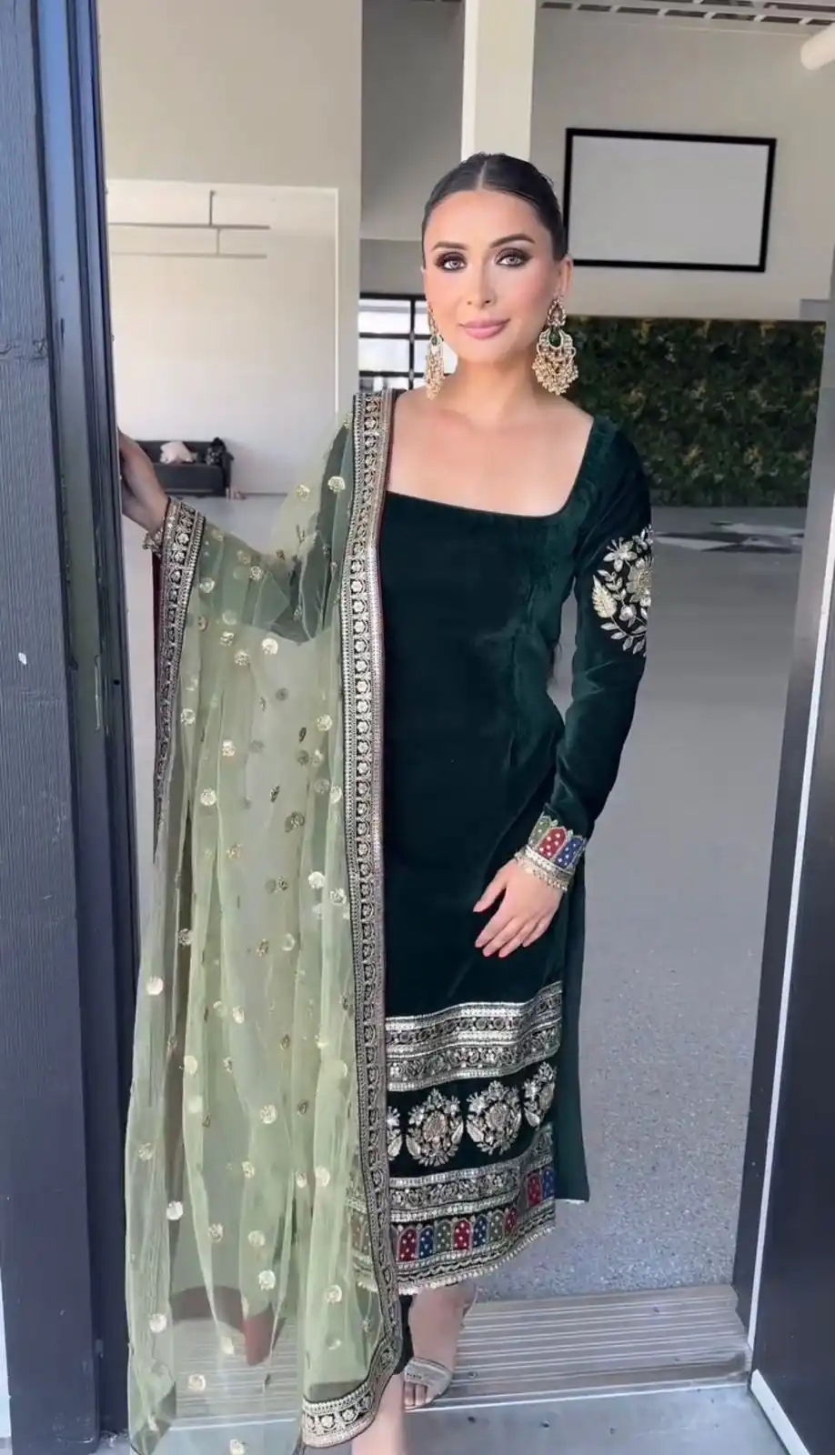 Green Viscous Velvet Embroider Work Salwar Suit - Image 2