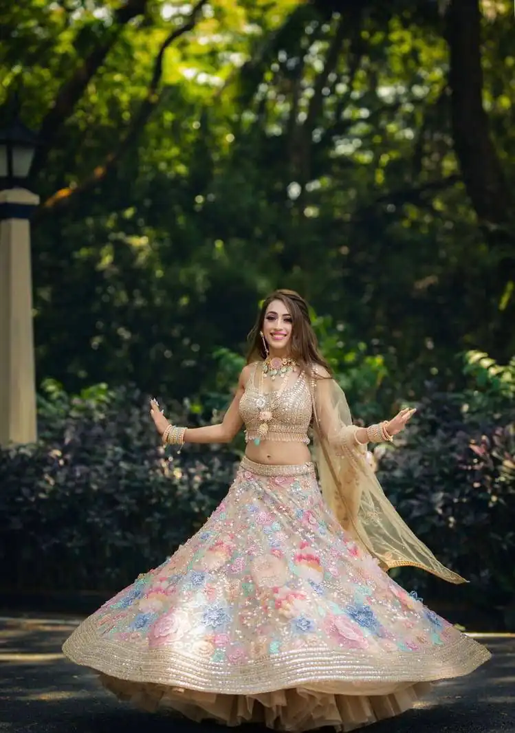 Graceful Cream Georgette Embroidery Work Lehenga Choli - Image 6