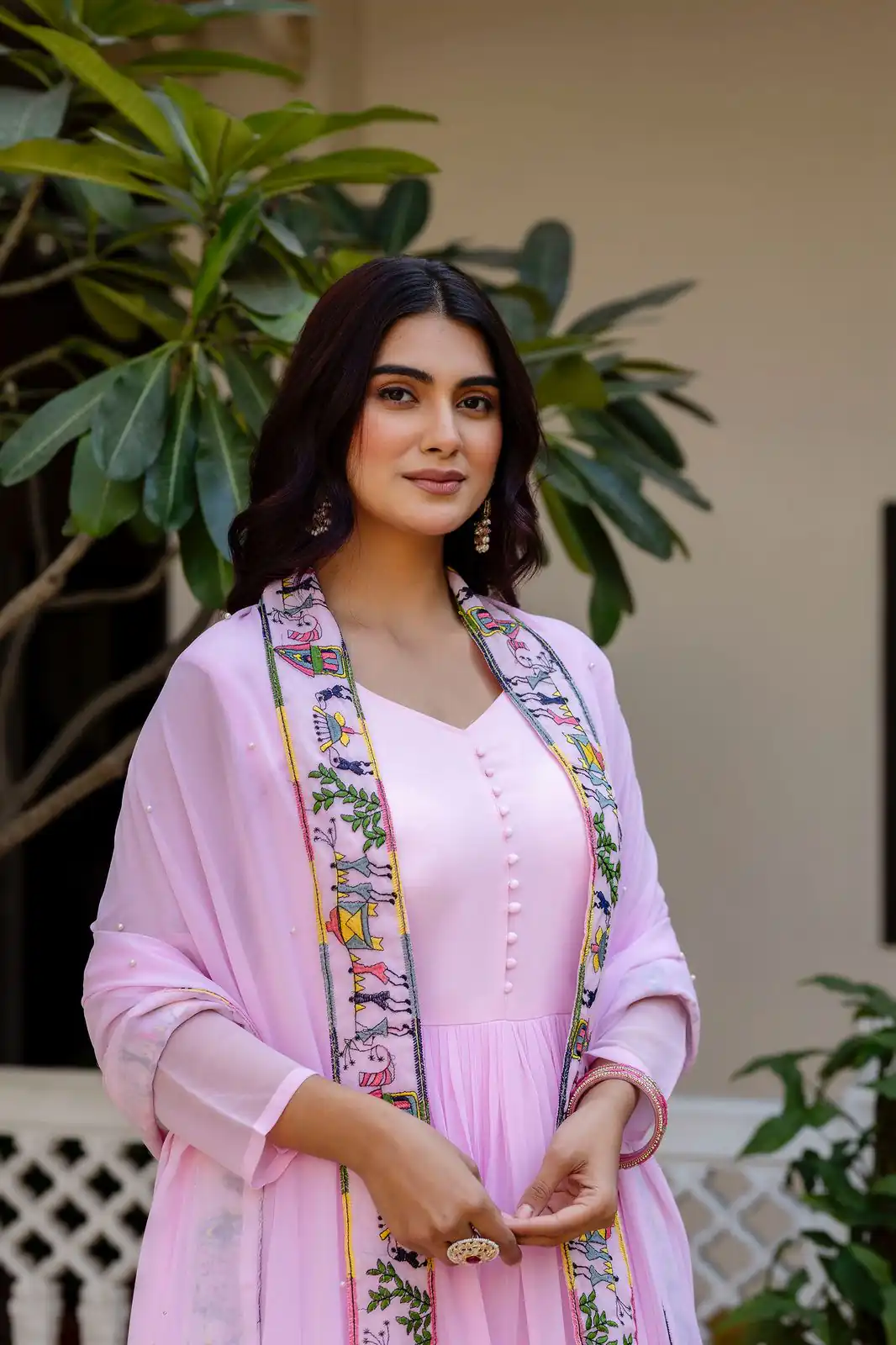 RR 41 Pink Faux Georgette Gown Perfect for Wedding, Party, Makar Sankranti, Karwa Chauth, Ethnic Day – . Now at just ₹2599. Delivery 4-6 Working D | Gowns, Bollywood Gowns, Creative Gowns, Designer Gowns, Embroidered Gowns, Party Wear Gowns