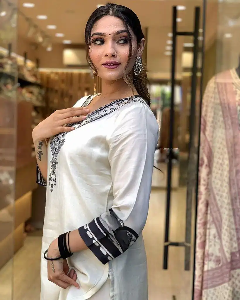 DC G20 White in Maslin Digital Print Salwar Suit . Wedding, Party, Festive, Events, Introductory Price ₹1549. Delivery 4-6 Working Days. Shop now. | Jump Suits, Salwar suit, Designer Suits, Casual Suits, Creative suits, Palazzo Suits, Party Wear Suits, Patiala Suits, Straight Suits