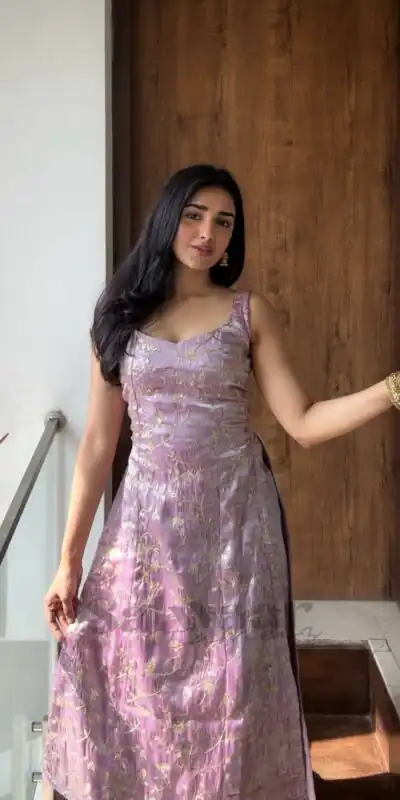 ST 1166 Lavender Zimmy Silk Salwar Suit Perfect for Wedding, Party, Karwa Chauth, Haldi, Eid – . Special Price ₹2149. Delivery 4-6 Working Days. Shop no | Jump Suits, Salwar suit, Designer Suits, Casual Suits, Creative suits, Palazzo Suits, Party Wear Suits, Patiala Suits, Straight Suits