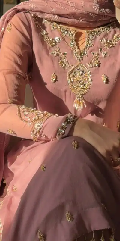 SRK 5328 Onion Color Dual Tone Star Georgette Salwar Suit with Embroidery Work. Affordable Price ₹1949. Delivery 4-6 Working Days. Shop now. | Jump Suits, Salwar suit, Designer Suits, Casual Suits, Creative suits, Palazzo Suits, Party Wear Suits, Patiala Suits, Straight Suits