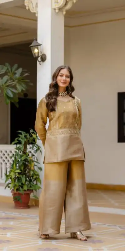 RR 42 Mustered Banarasi Viscous Salwar Suit with Embroidery Work & Bead Work. Exclusive Offer ₹2549. Delivery 4-6 Working Days. Shop now. | Jump Suits, Salwar suit, Designer Suits, Casual Suits, Creative suits, Palazzo Suits, Party Wear Suits, Patiala Suits, Straight Suits