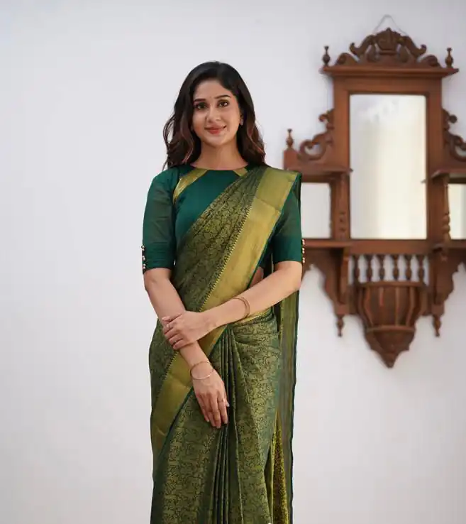 Green Lichi Silk Border Jacquard Work Saree - Image 3