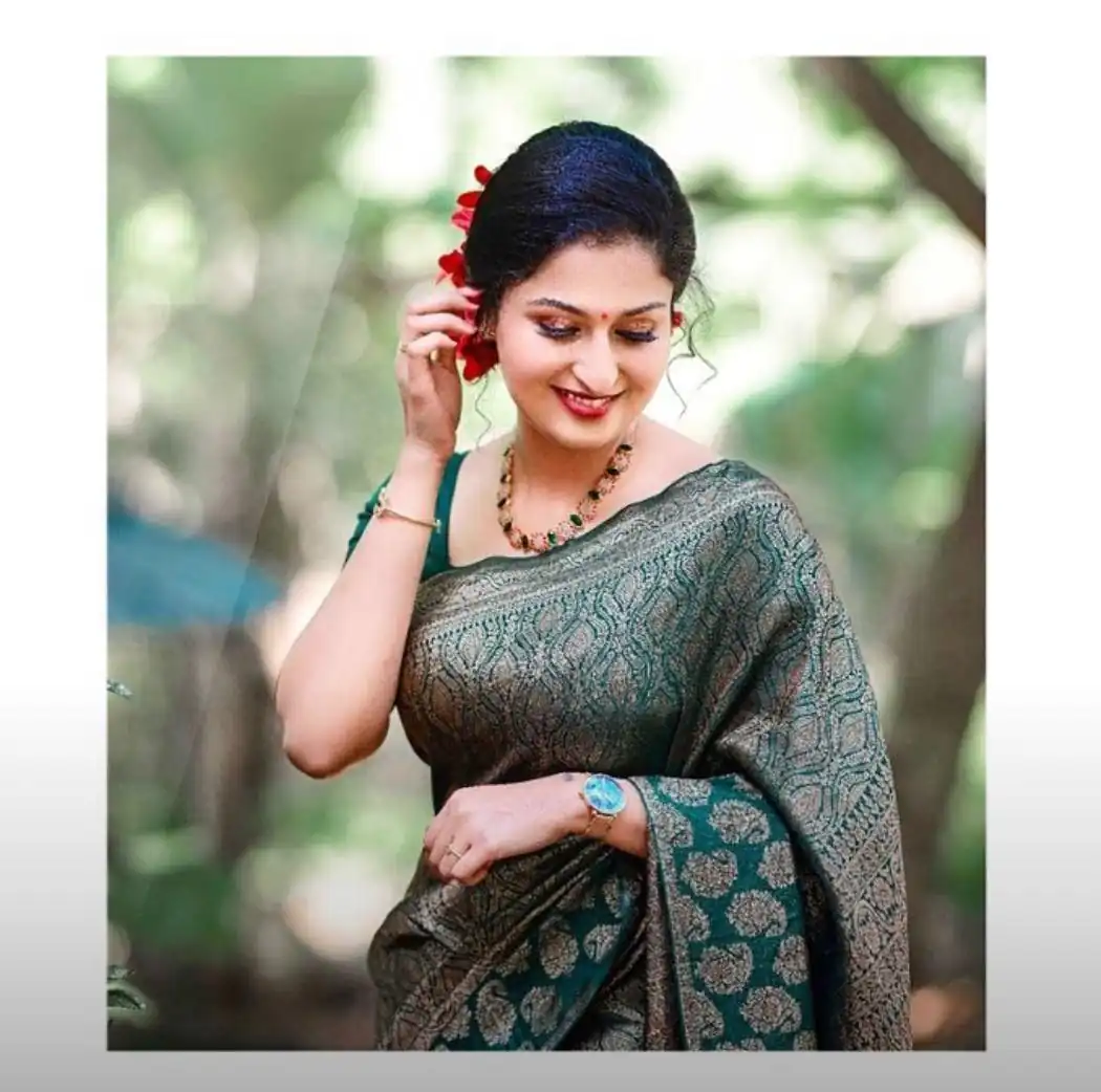 KP 4063 Green Soft Lichi Silk Saree with Lace Work & Lace Border. Affordable Price ₹1349. Delivery 4-6 Working Days. Shop now. | Sarees, Bollywood Sarees, Creative Sarees, Designer Sarees, Embroidered Sarees, Ethnic Saree, Modern Digital sarees, Party Wear Sarees