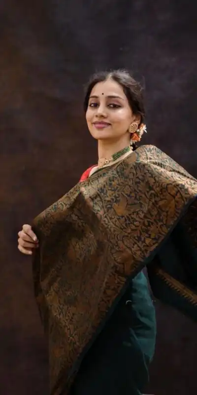 KPR 070 Green Color Soft Lichi Silk Saree with Lace Border & Lace Work. Best Price ₹1349. Delivery 4-6 Working Days. Shop now. | Sarees, Bollywood Sarees, Creative Sarees, Designer Sarees, Embroidered Sarees, Ethnic Saree, Modern Digital sarees, Party Wear Sarees