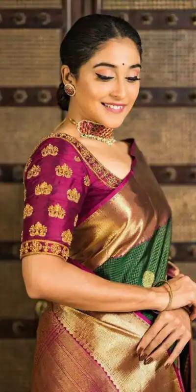 KPR 030 Green Color Soft Lichi Silk Saree with Lace Border & Lace Work. Best Price ₹1499. Delivery 4-6 Working Days. Shop now. | Sarees, Bollywood Sarees, Creative Sarees, Designer Sarees, Embroidered Sarees, Ethnic Saree, Modern Digital sarees, Party Wear Sarees